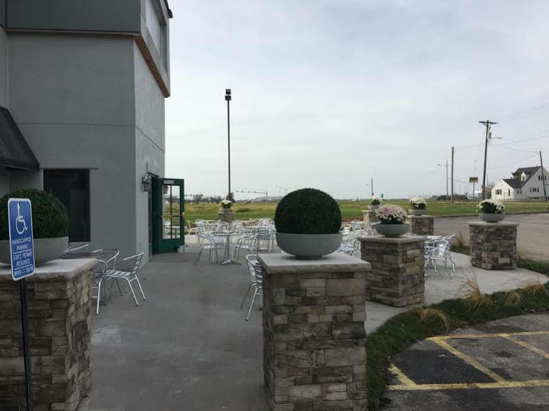 Clarion Inn Des Moines Airport Exterior photo